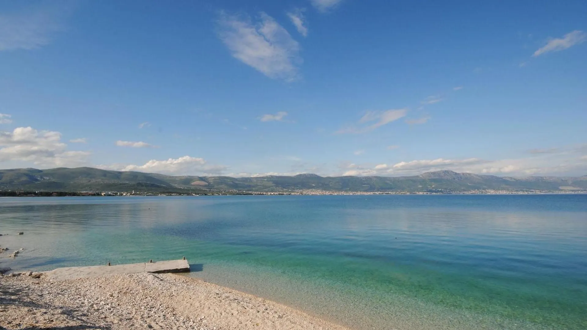 Apartment Geraeumige Ferienwohnung Mit Meerblick Trogir Croatia